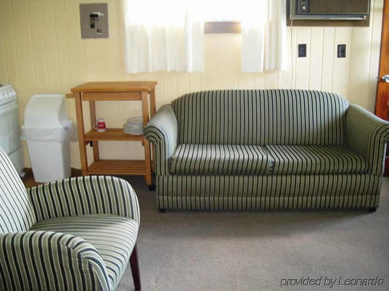 Red Carpet Inn On The Lake - Oneonta Exteriér fotografie